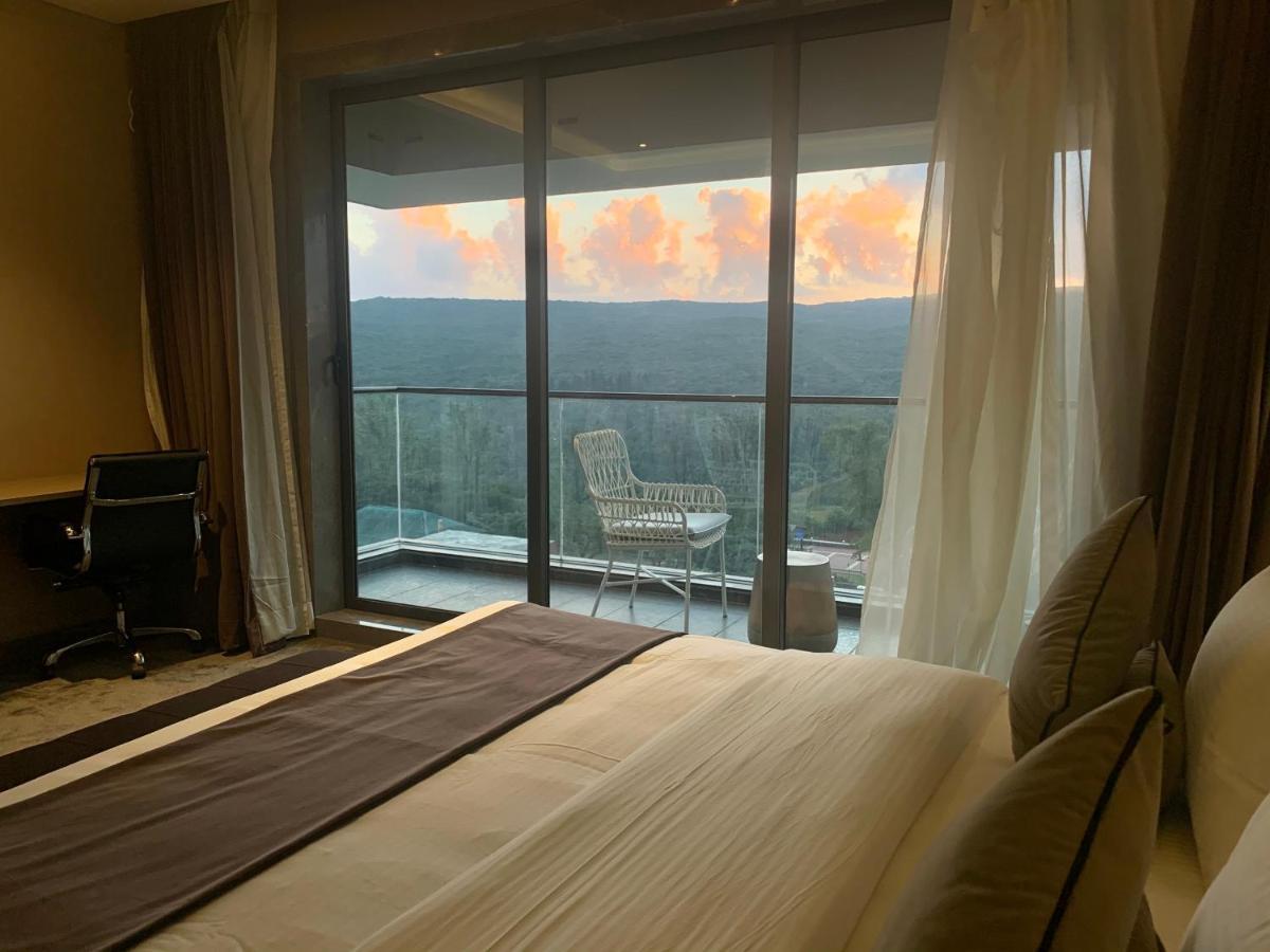 Leela Resort, The Exotic Boutique Hotel - Pure Veg Mahābaleshwar Extérieur photo