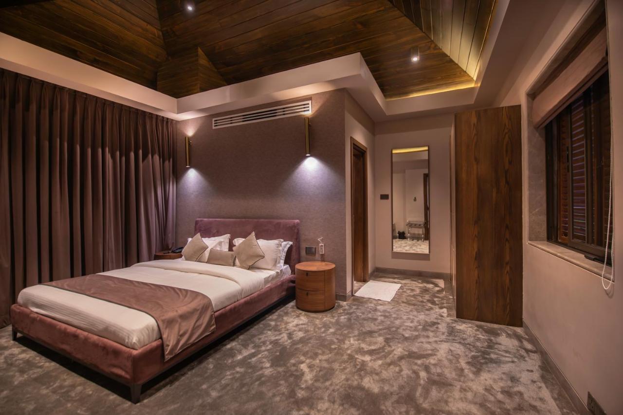 Leela Resort, The Exotic Boutique Hotel - Pure Veg Mahābaleshwar Extérieur photo