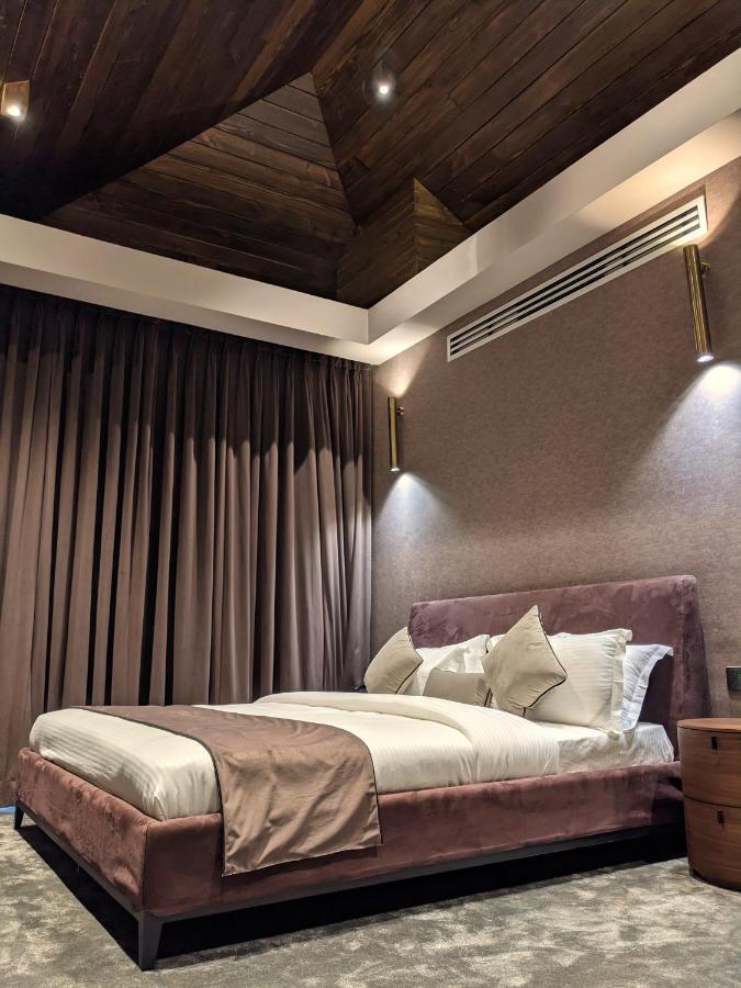 Leela Resort, The Exotic Boutique Hotel - Pure Veg Mahābaleshwar Extérieur photo